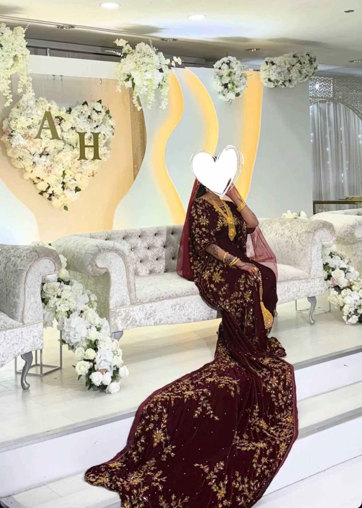 Velvet Maroon & Gold Bridal Dirac Set - Image 6