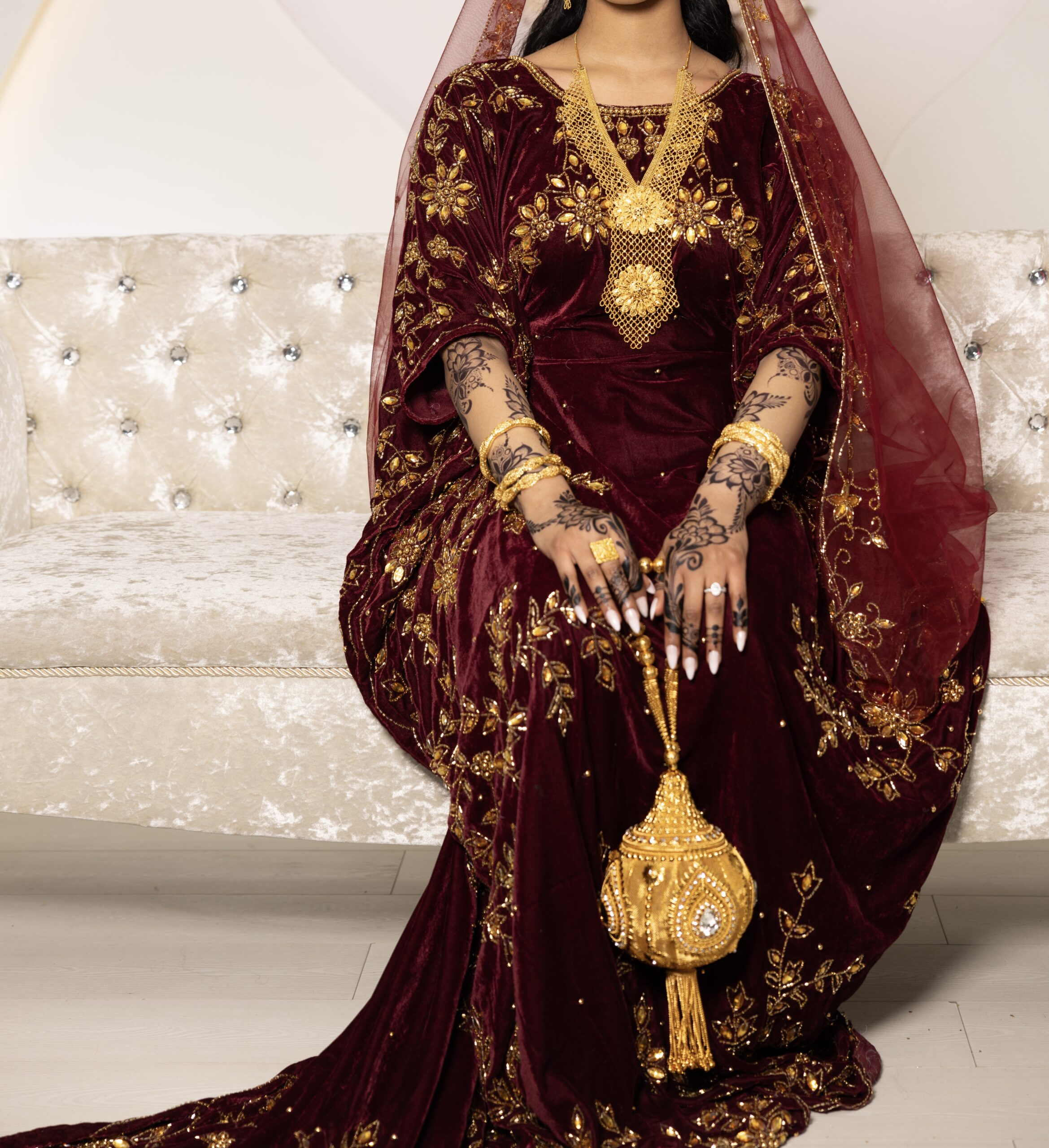 Velvet Maroon & Gold Bridal Dirac Set - Image 3