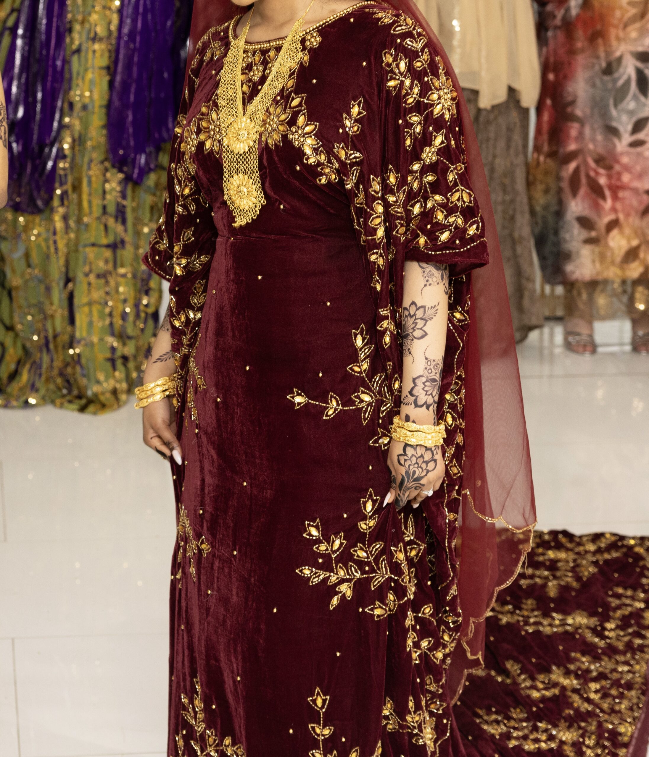 Velvet Maroon & Gold Bridal Dirac Set - Image 2