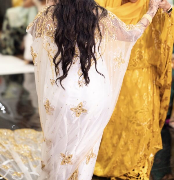 White and gold lace bridal Dirac - Image 5